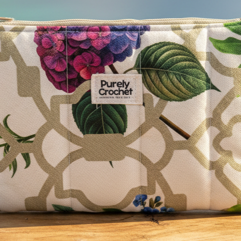 Mini Necessaire | Purely Crochet